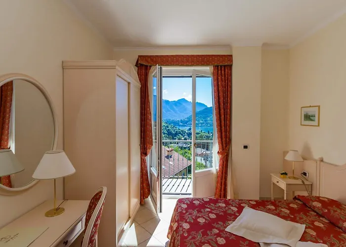 Hotell La Perla 3*